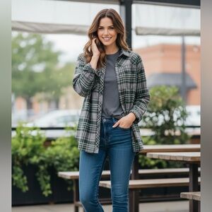 Columbia Green Plaid Button Down Shirt